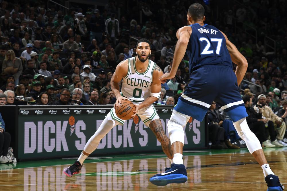 萨带来了持 萨带来了持